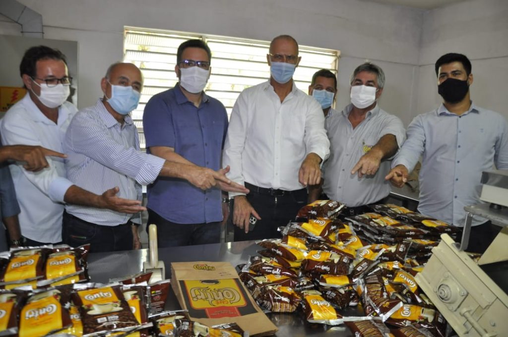 Prefeito Tião Bocalom acompanha embaixador de Israel em visita à fábrica de café e o recebe na prefeitura 4 Foto Dircom 14 1