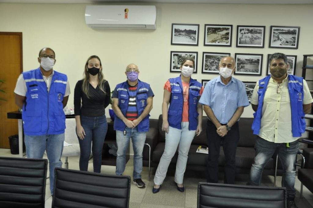 Prefeitura e agentes da Vigilância Sanitária de Rio Branco se unem para valorizar produção familiar 5 Foto Dircom 2 62