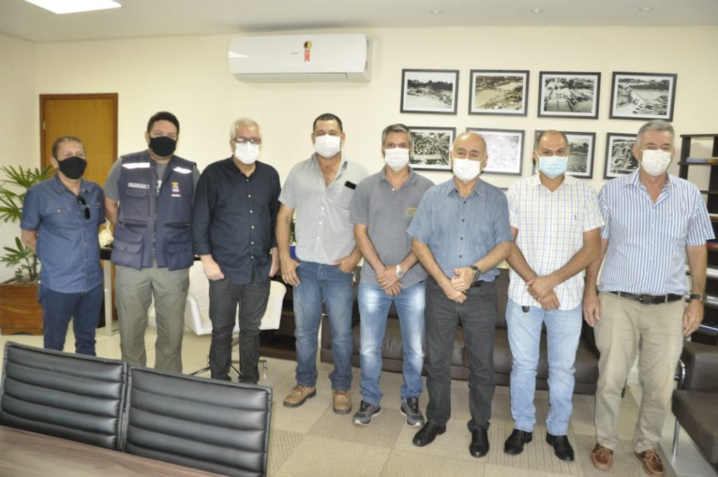 Prefeito Tião Bocalom recebe empresários das Industrias Cerâmicas do Estado 2 Foto Dircom 11 17