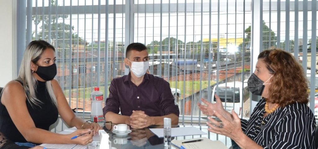 Prefeitura de Rio Branco recebe representante do Ministério da Cidadania para alinhar ações migratórias 1 Foto Dircom 2 18