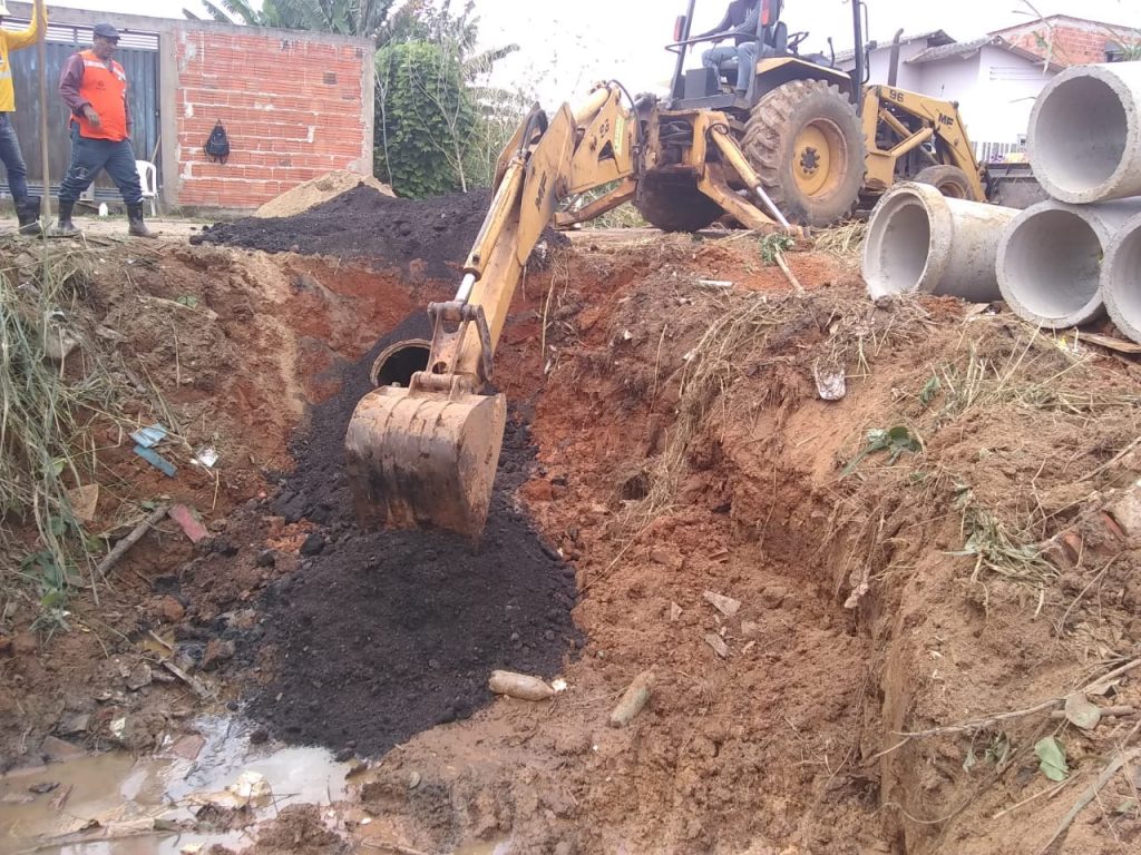 Estrada do Calafate é uma das beneficiadas com manutenção da Prefeitura de Rio Branco 2 WhatsApp Image 2021 04 19 at 17.10.57
