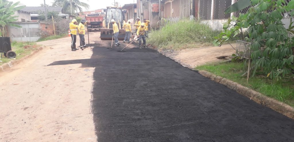 Prefeitura intensifica serviços de manutenção da malha viária de Rio Branco 5 Foto Dircom 2 8