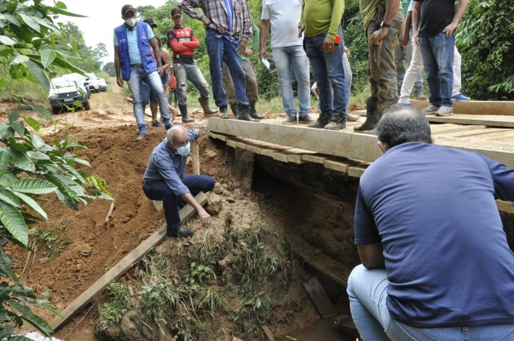 Prefeito de Rio Branco visita pontes construídas em parceria com comunidade da Transacreana 2 SAVE 20210506 204240