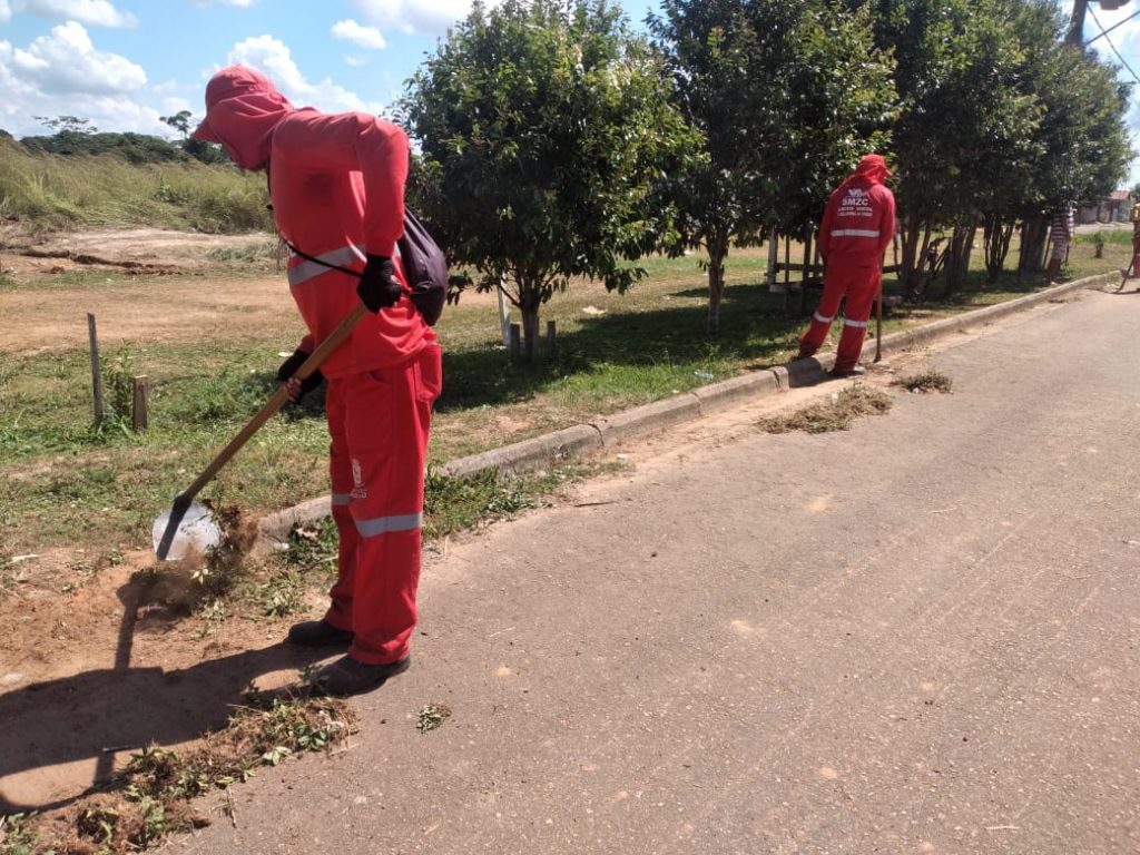 Prefeitura de Rio Branco avança com ações de limpeza da cidade 1 WhatsApp Image 2021 05 19 at 19.38.18