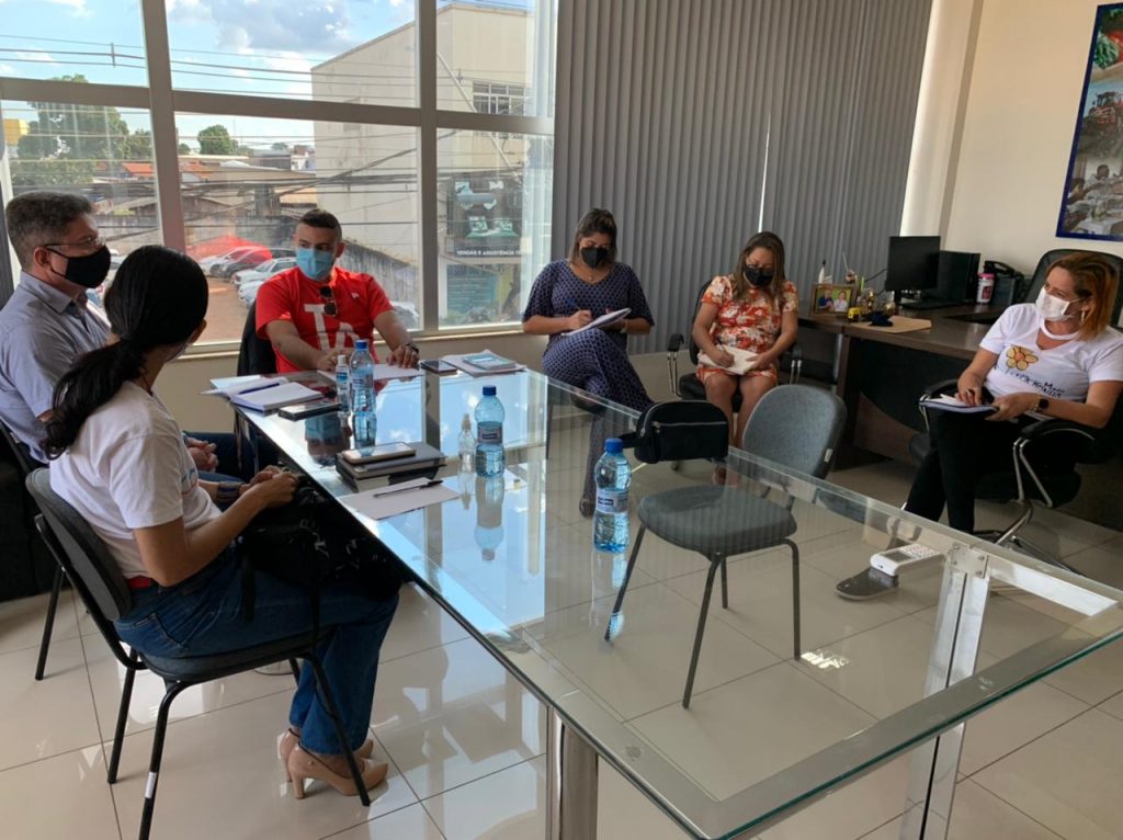 Prefeitura de Rio Branco realiza reunião para discutir a programação do Junho Violeta 8 WhatsApp Image 2021 05 21 at 15.07.49