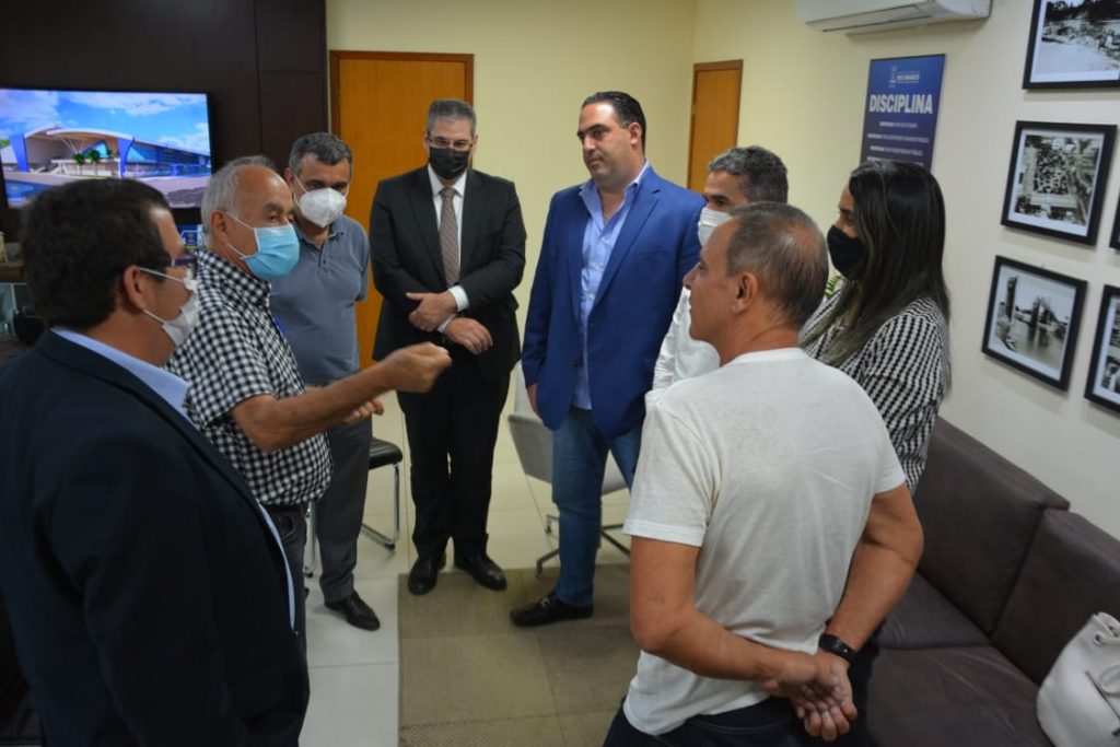 Grupo de empresários que negocia a compra da Usina Álcool Verde é recebido pelo prefeito de Rio Branco 1 Reuniao com senador Marcio Bittar 10