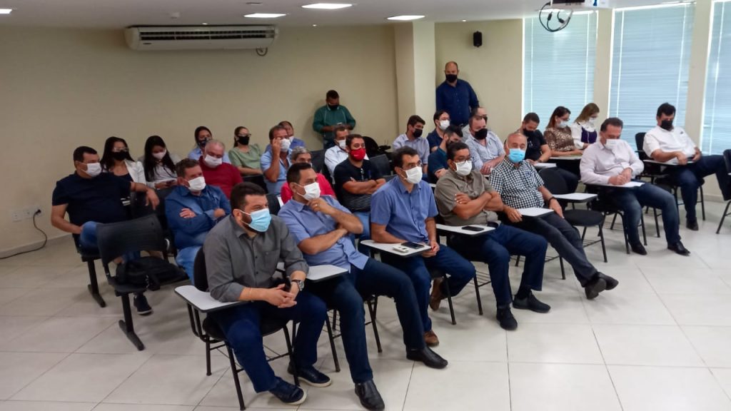 Prefeito reúne secretariado para conhecer nova tecnologia que está sendo implantada pelo Município 3 WhatsApp Image 2021 08 04 at 13.59.05