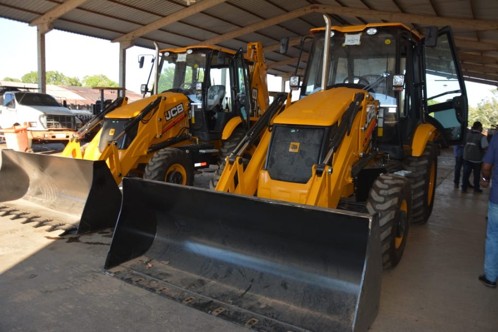 Prefeitura de Rio Branco recebe máquinas compradas com recurso de emenda parlamentar do senador Sérgio Petecão 2 WhatsApp Image 2021 09 08 at 10.20.22