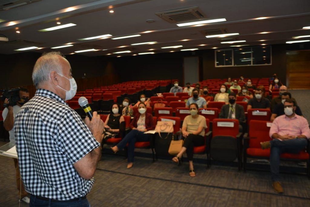 Prefeito de Rio Branco participa de apresentação da reavaliação atuarial de 2021 5 WhatsApp Image 2021 09 21 at 18.24.04 1