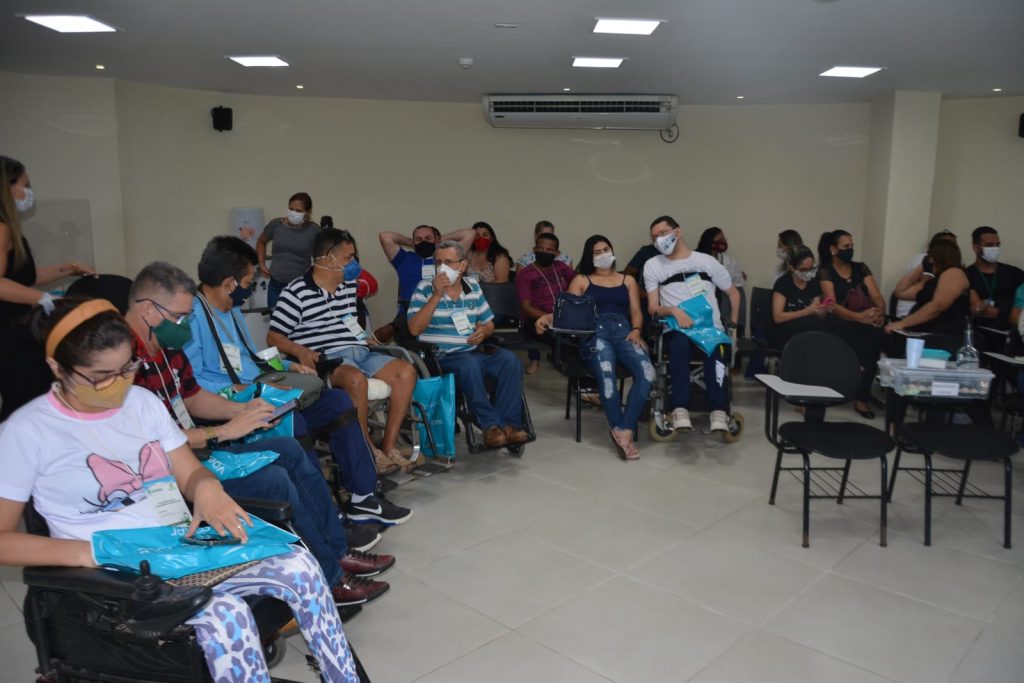 Prefeitura realiza palestra com orientações sobre cateterismo intermitente para usuários de cadeiras de rodas 2 WhatsApp Image 2021 09 23 at 17.02.07 1