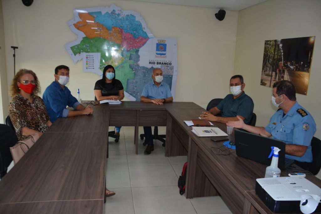 Prefeito de Rio Branco participa de reunião de alinhamento das câmeras de videomonitoramento da capital 4 WhatsApp Image 2021 09 28 at 19.10.31 2