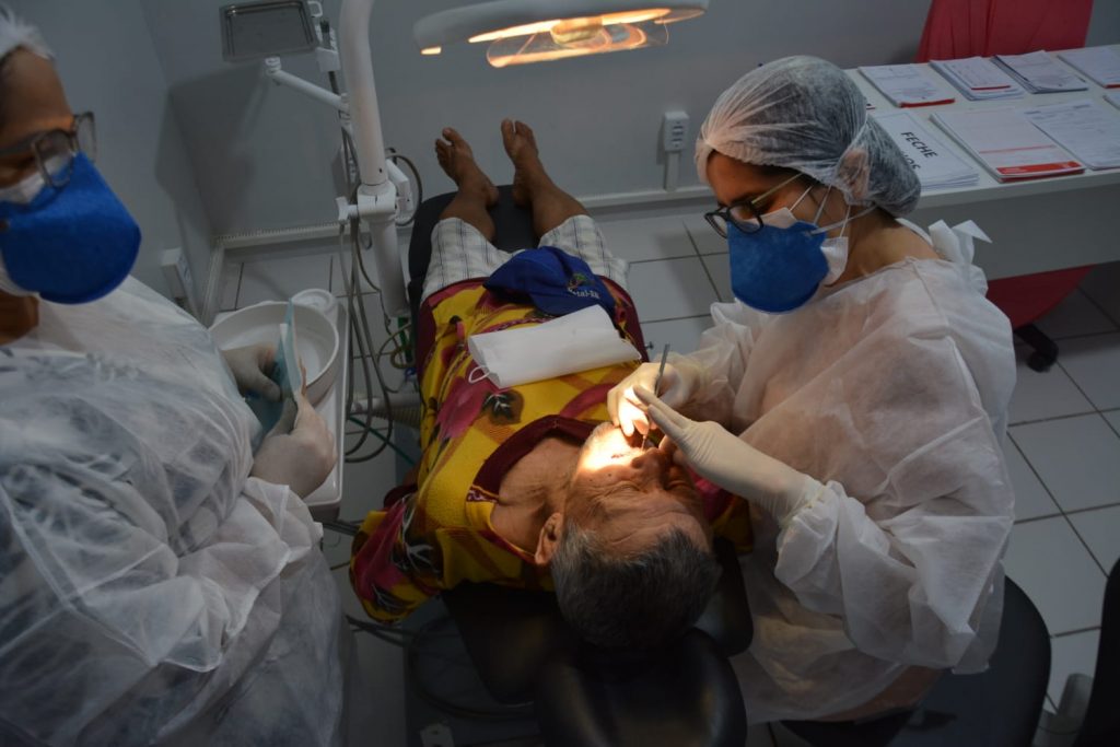 Prefeitura de Rio Branco em parceria com a Sesacre realiza ação de saúde bucal no Lar Vicentino 5 WhatsApp Image 2021 10 05 at 15.42.13