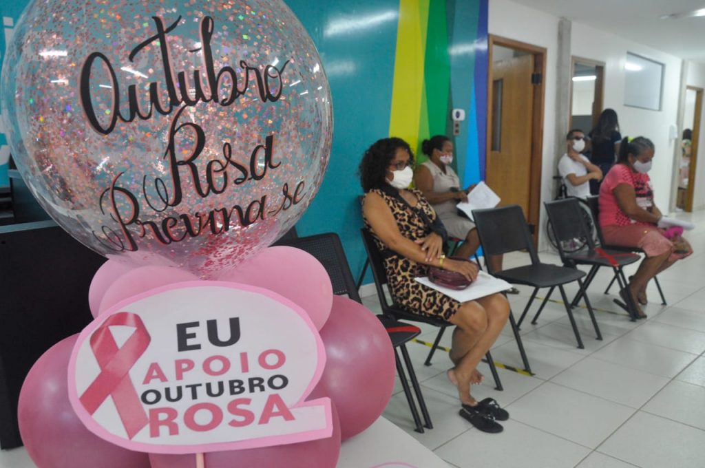 Prefeitura em parceira com a Estácio/Unimeta promove ação de saúde alusiva ao outubro rosa 4 WhatsApp Image 2021 10 13 at 13.14.01 2