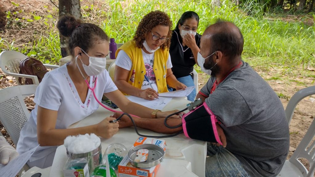 Prefeitura de Rio Branco realiza ação de saúde itinerante no ramal Panorama e intensifica vacinação na zona rural 2 WhatsApp Image 2021 10 23 at 11.05.02