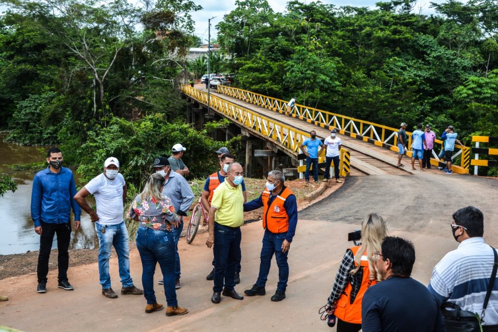 Ponte que liga bairros Canaã e Belo Jardim é entregue pela Prefeitura de Rio Branco 2 IMG 20211231 WA0127