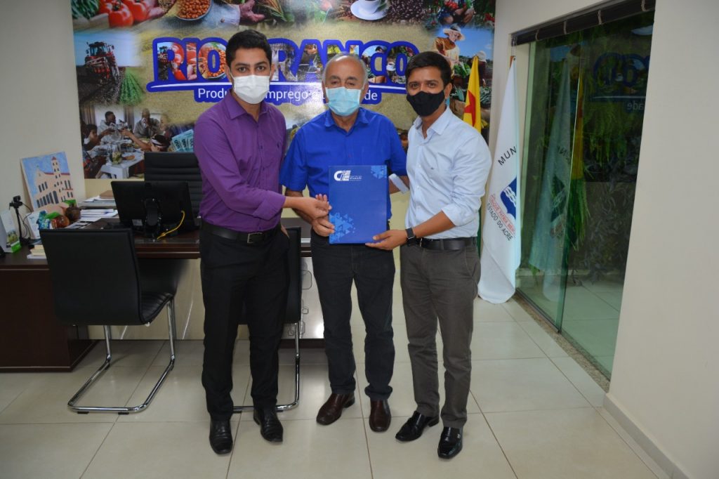 WhatsApp Image 2021 12 01 at 18.03.00 2