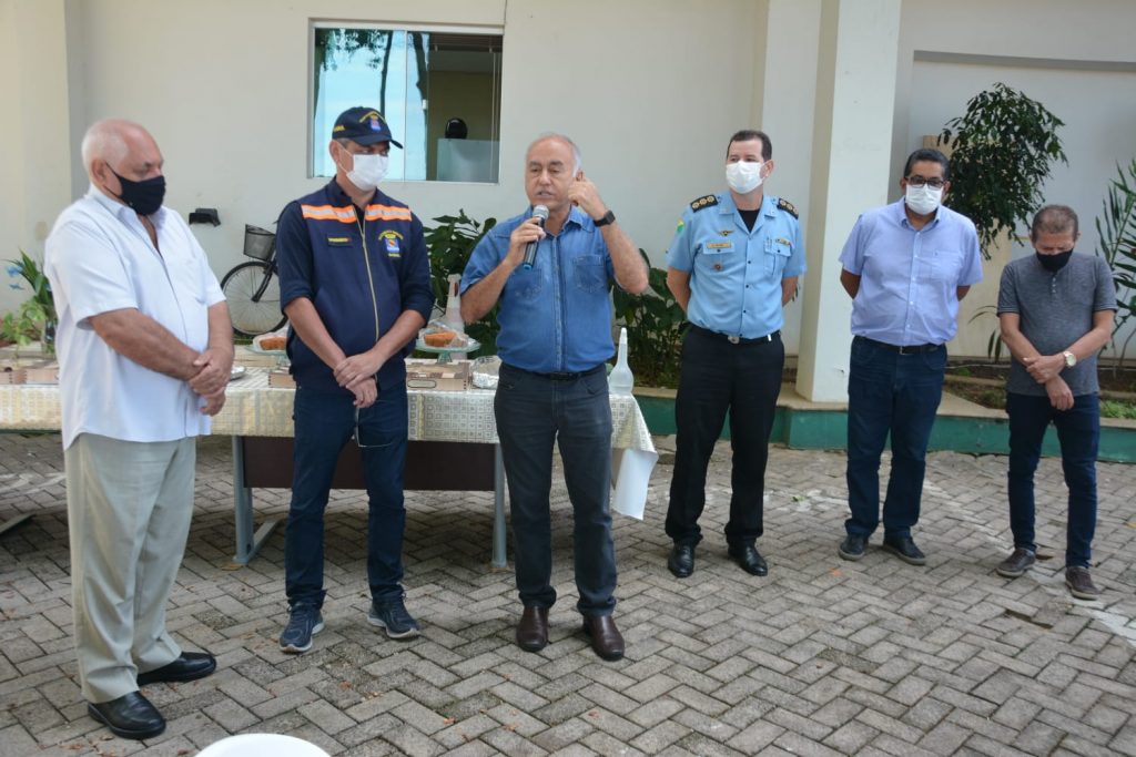 Prefeito e chefe do Gabinete Militar fazem agradecimento especial ao capitão Washington 3 WhatsApp Image 2021 12 03 at 11.15.09 2