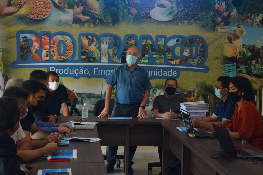 RBTrans presta contas das gratuidades do Projeto de Integração Física do Transporte Público do Município de Rio Branco – Siturb 7 WhatsApp Image 2021 12 03 at 12.03.22