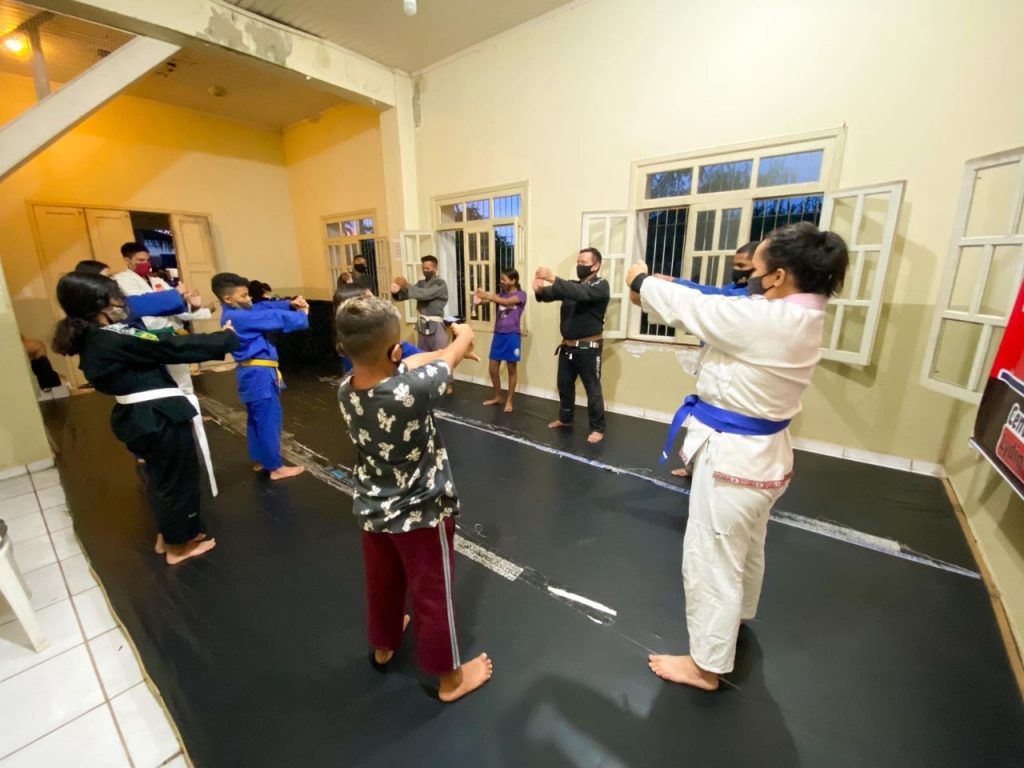 Centros Culturais e Esportivos retornam as atividades seguindo os protocolos de segurança contra a covid-19 e Síndrome Gripal 1 WhatsApp Image 2022 01 31 at 11.16.04 2
