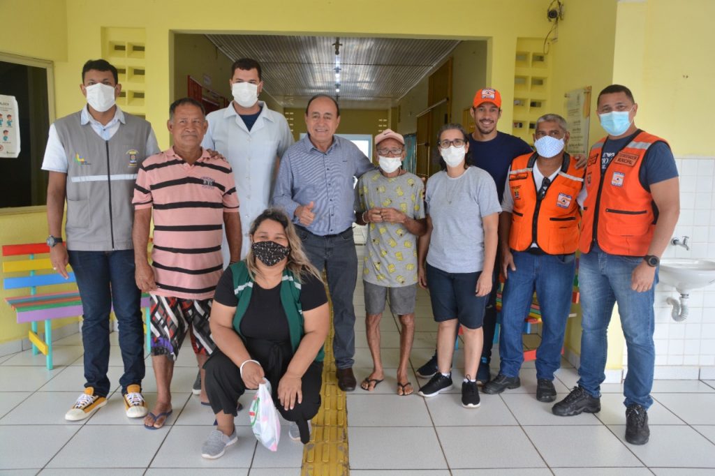 Prefeito de Rio Branco visita abrigos de acolhida às famílias atingidas pela cheia e áreas alagadas 3 ABRIGO CHICO MENDES 28.03 11