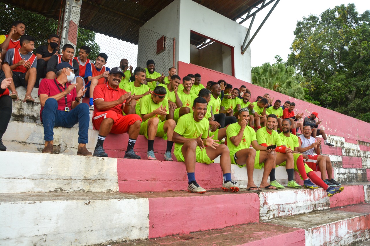 Prefeito Tião Bocalom apoia Rio Branco Futebol Clube e firma parceria –   – Notícias do Acre