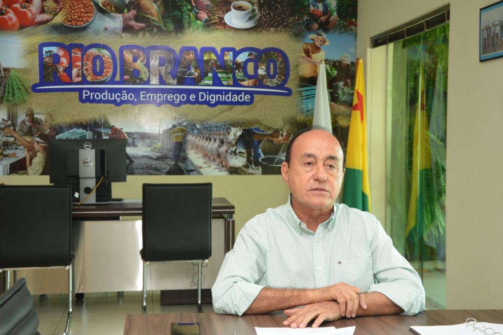 Prefeito de Rio Branco participa de Seminário de Mobilização: Conhecendo o Painel de Indicadores Educacionais do Acre 6 SEMINARIO EDUCACAO 16.03 8