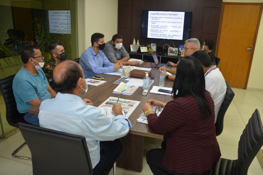 Prefeitura de Rio Branco se reúne para alinhar projetos que serão executados no município 10 WhatsApp Image 2022 03 09 at 20.29.51 1
