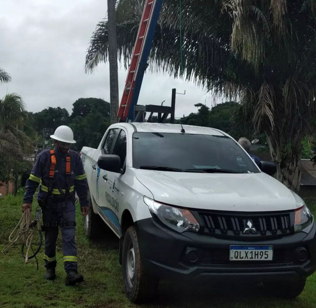 Moradores do Oscar Passos agradecem ao prefeito de Rio Branco pelos reparos feitos na iluminação pública do bairro 3 WhatsApp Image 2022 03 23 at 12.20.06 1