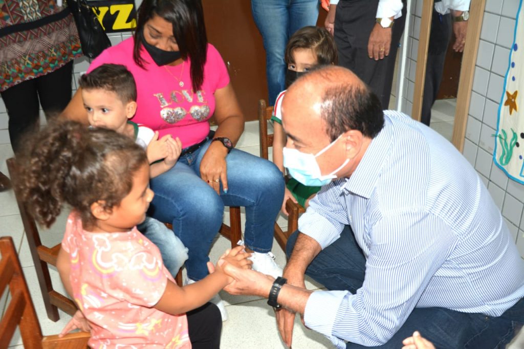 Prefeito Tião Bocalom realiza visita técnica na creche municipal Ione Portela 4 VISITA IONE PORTELA E. D 18.04 20