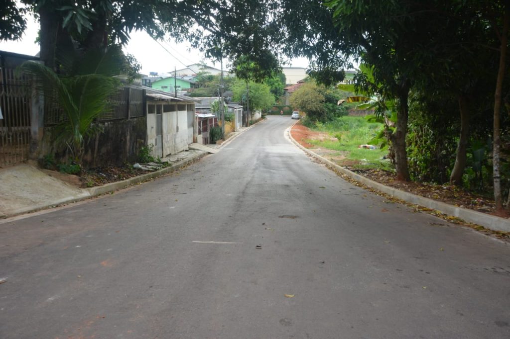 Prefeito visita Travessa Portela no bairro José Augusto e recebe o carinho dos moradores pela conclusão da obra 1 ASFALTO TV PORTELA E.D 17.05 4