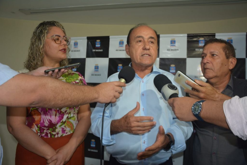Prefeitura anuncia chegada de medicamentos que faltavam nas Unidades Básicas de Saúde 3 COLETIVA SAUDE ED31.05 1