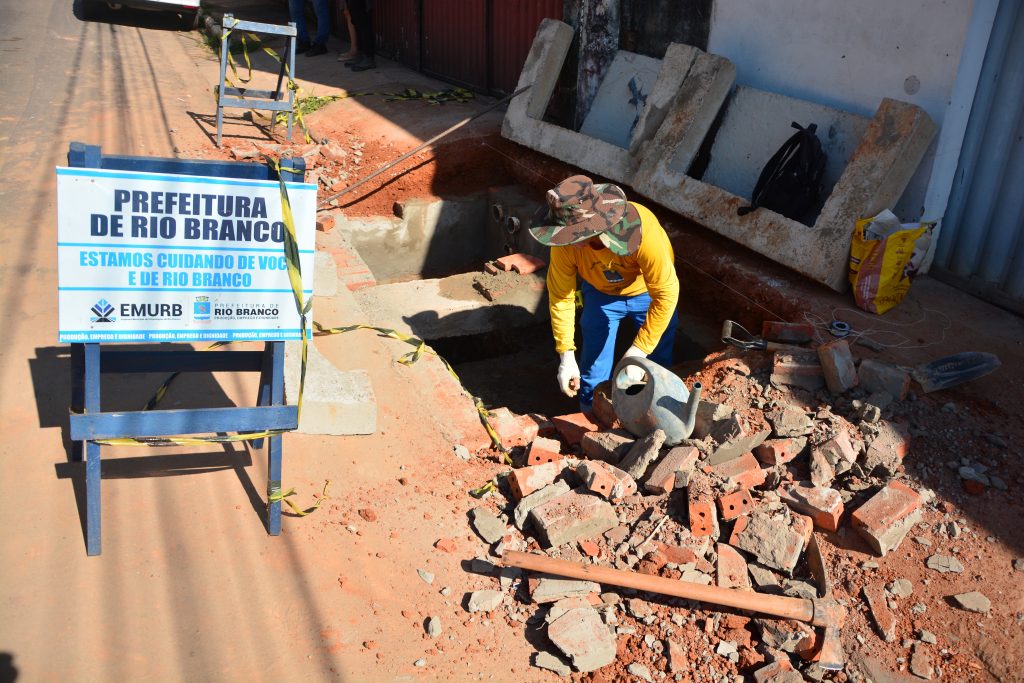 Prefeitura de Rio Branco inicia serviços do binário na rua Minas Gerais 6 OBRAS MINAS GERAIS FF 31.05 3