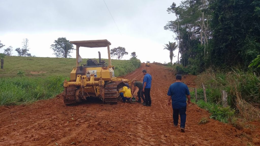 A Prefeitura de Rio Branco realiza manutenção e melhorias no Ramal do Nogueira 6 1a66fc15 e158 4eef 83cb 5754be640f52