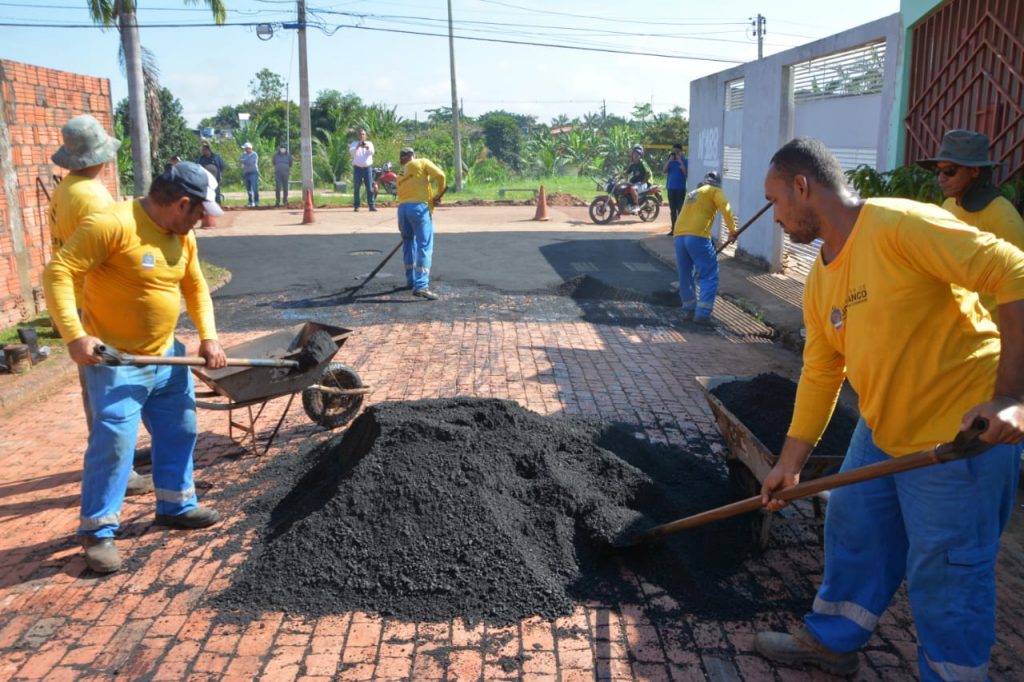 Prefeitura de Rio Branco realiza trabalhos de tapa-buracos e recapeamento no conjunto Tucumã 4 EMURB TUCUMAED 20.06 1