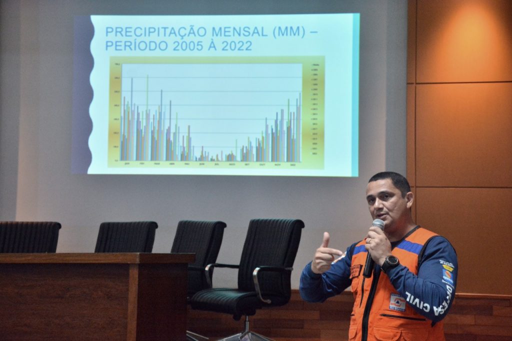 Plano de prevenção e combate às queimadas é apresentado pela Defesa Civil de Rio Branco 10 LANCAMENTO QUEIMADAS FF 02.06 31