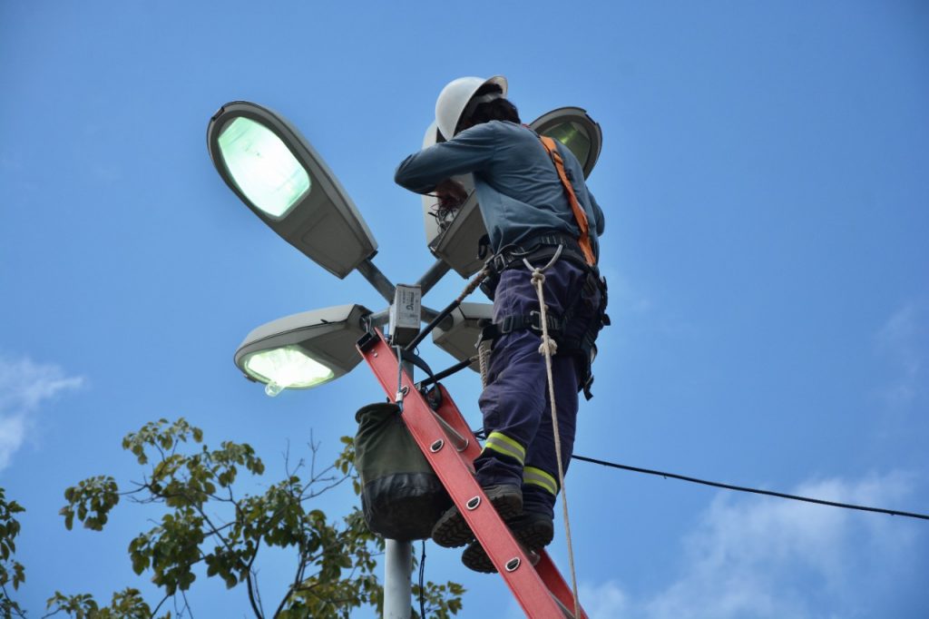 MANUTENCAO ILUMINACAO FF 06.06 5