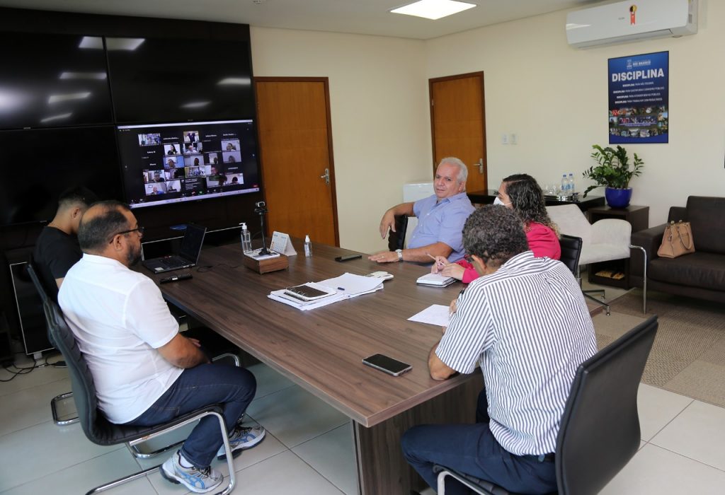 Prefeito de Rio Branco participa de videoconferência com Ministério do Trabalho para alinhar auxílio a taxistas 6 FNB VF 25.07.22 2