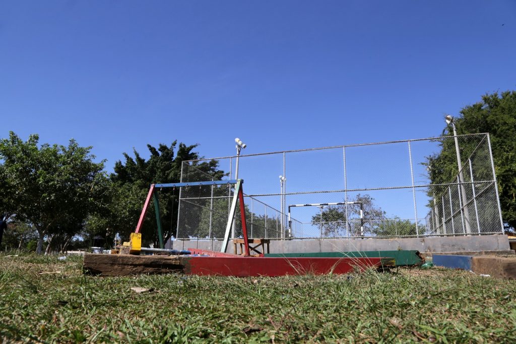 Prefeitura de Rio Branco inicia revitalização do parque da praça principal do Xavier Maia 5 Revitalizacao playground xavier maia VF 11.07.2022 9