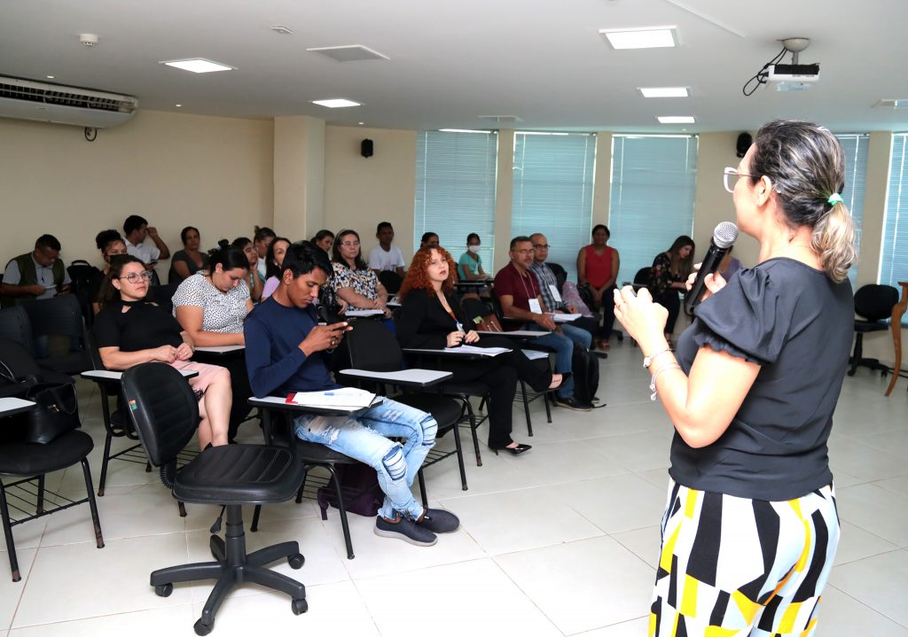Conselhos Municipais de Assistência Social recebem capacitação de gestão 4 capacitacao conselheiros foto val fernandes 1 1