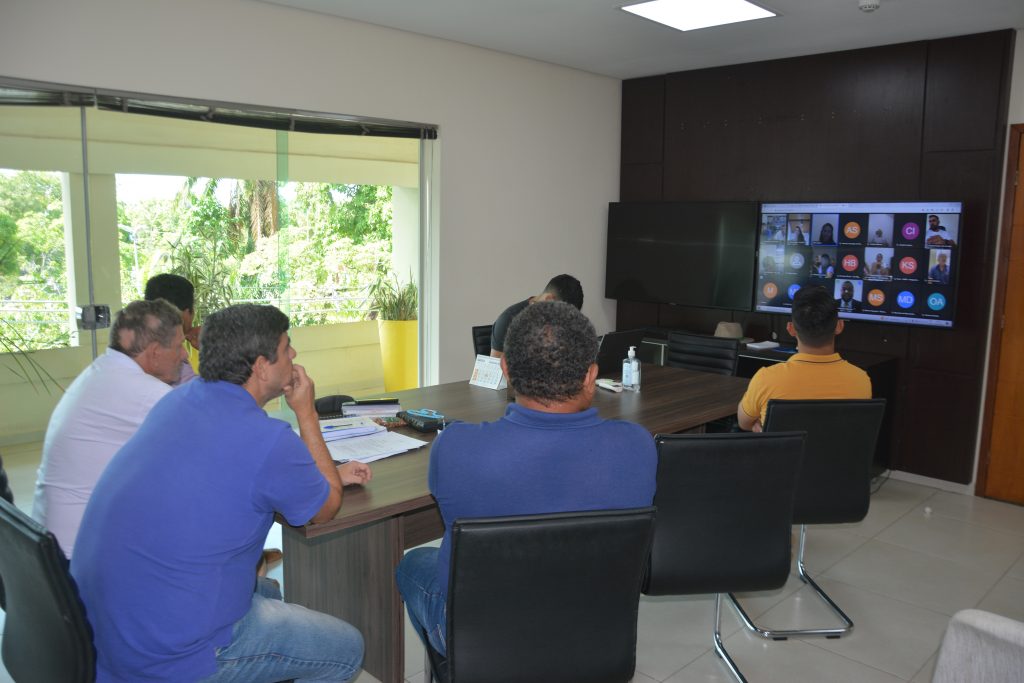 Prefeitura de Rio Branco participa de videoconferência com Conafer para adesão ao programa “Mais Pecuária Brasil” 8 Programa Mais Pecuaria Brasil Evandro Derze 1