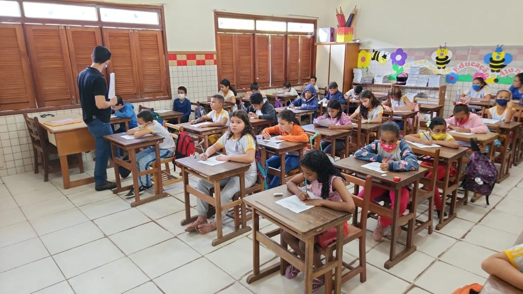 Prefeitura de Rio Branco esclarece sobre volta às aulas na rede municipal de ensino 6 Seme 3