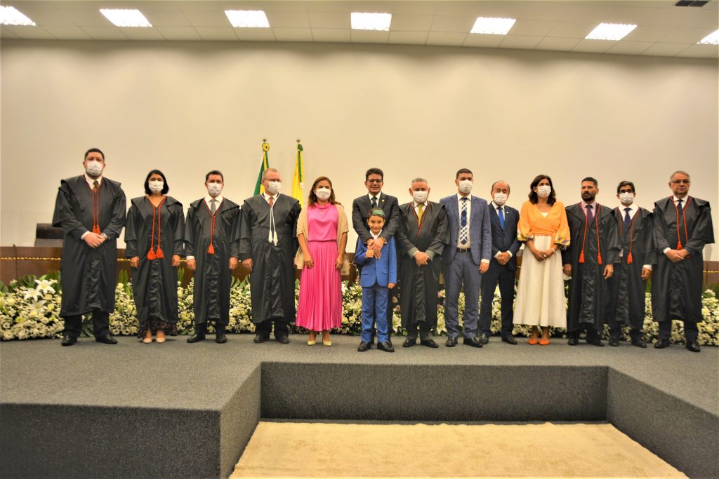 Prefeito de Rio Branco prestigia solenidade de diplomação dos eleitos nas eleições deste ano 1 TreED 16