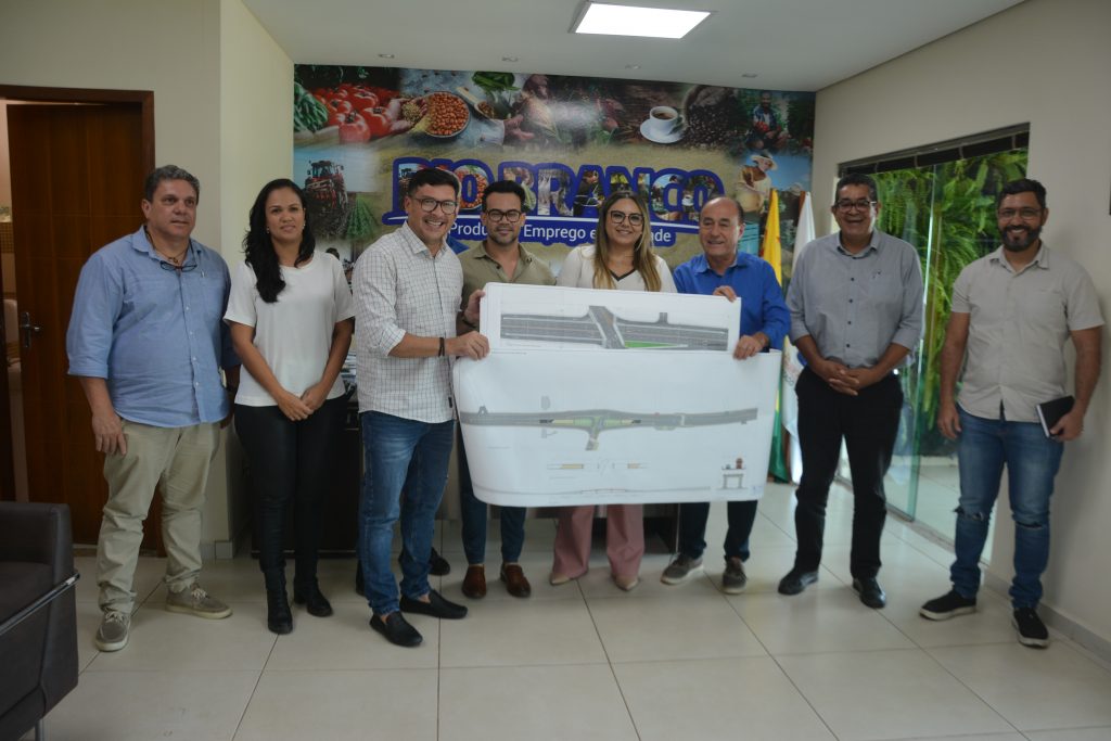 Prefeitura de Rio Branco reafirma parceria com Governo do Acre para execução de obras na capital 3 Parceria GovernoEvandro derze 12