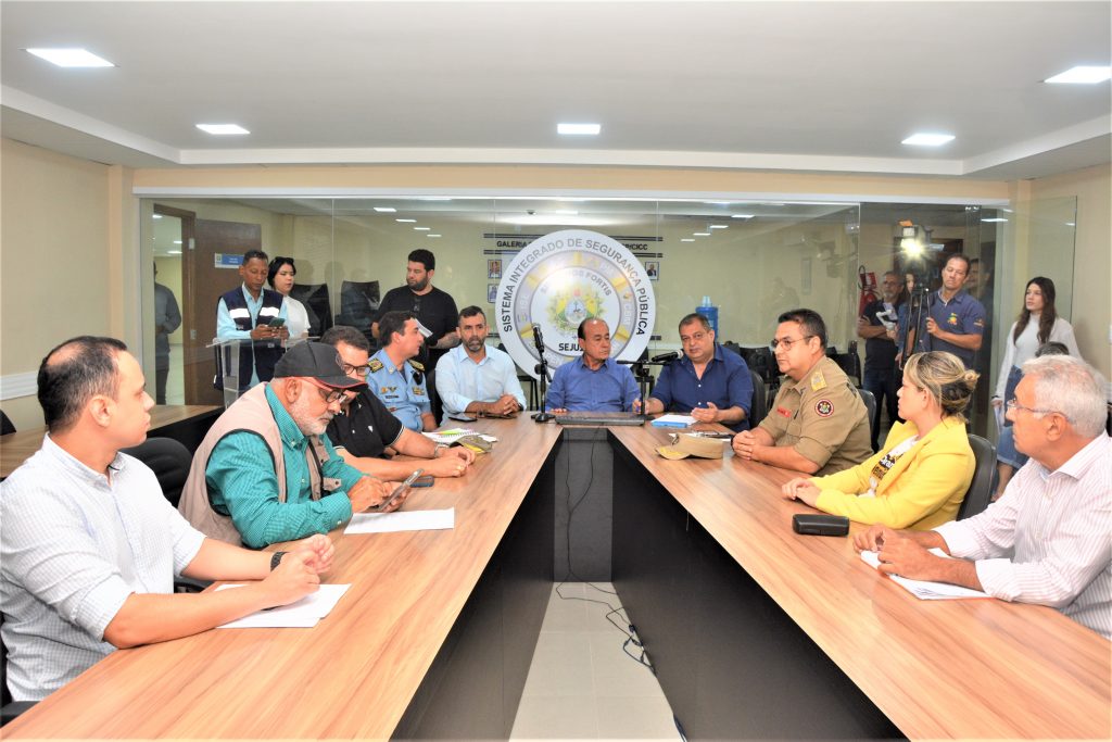 Prefeitura de Rio Branco e Governo do Estado apresentam a programação do Carnaval da Família 2023 7 Coletiva CarnavalED 18 1