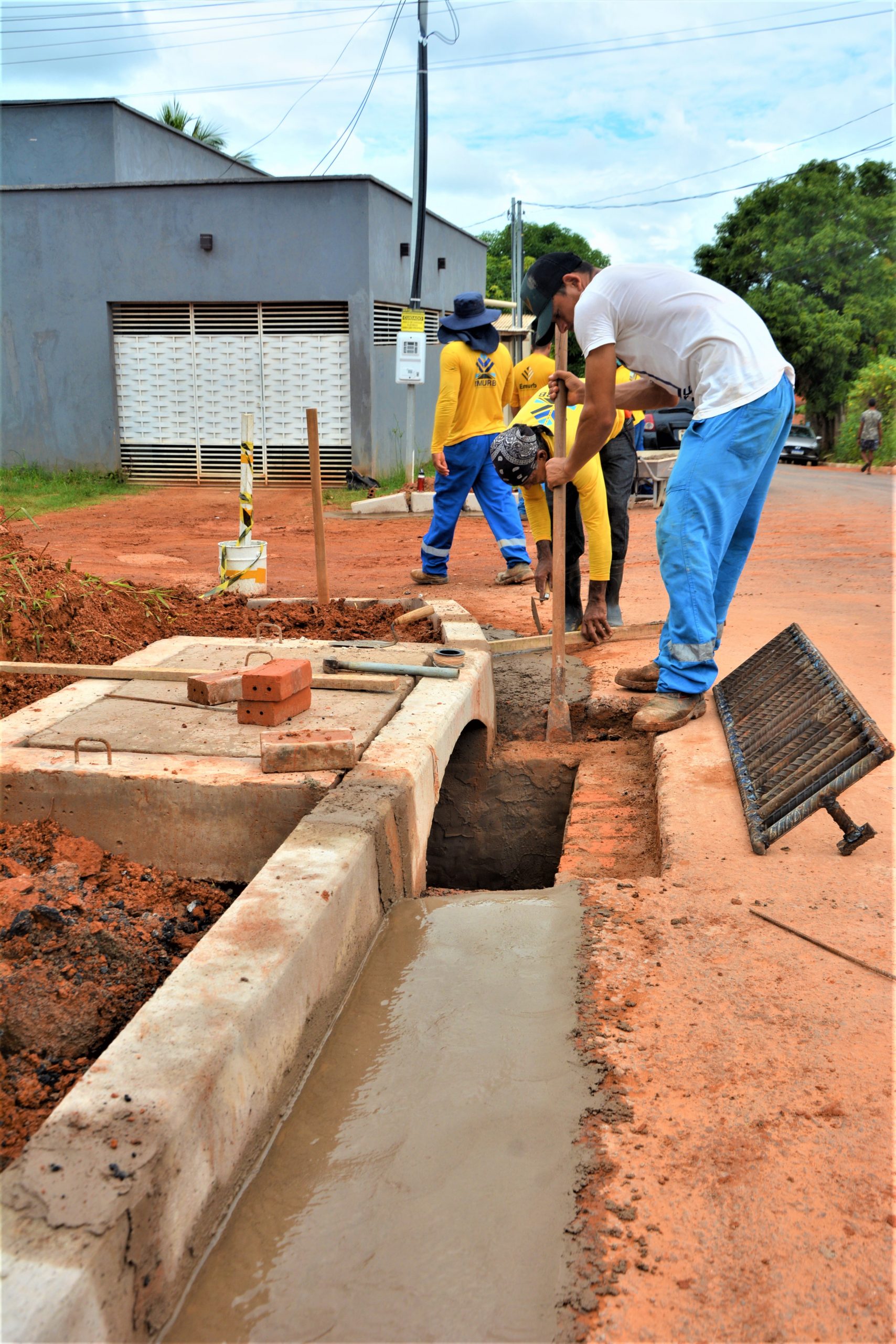 Prefeitura acelera nos serviços de pavimentação e tapa-buracos nas vias da capital 2 Rua CopaibaED 9 scaled