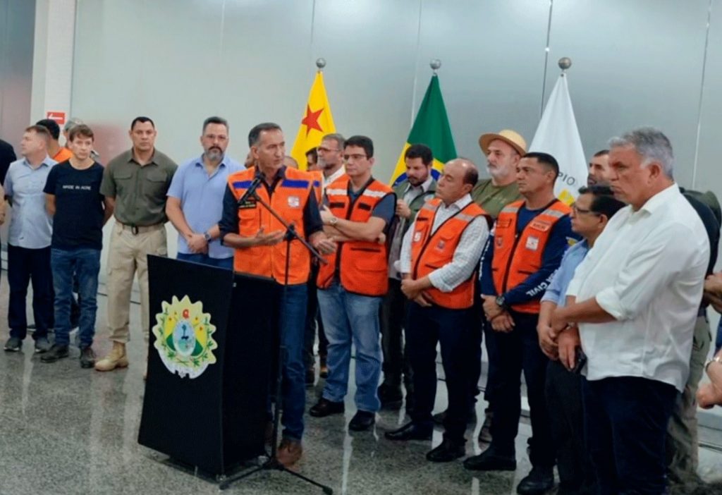 Coletiva Ministro