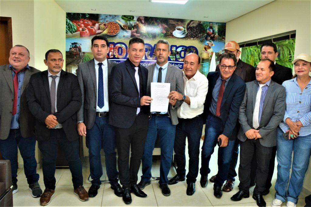 Prefeitura de Rio Branco prorroga pagamento do IPTU e estuda isenção para os prejudicados com alagamento 8 Coletiva ED 8