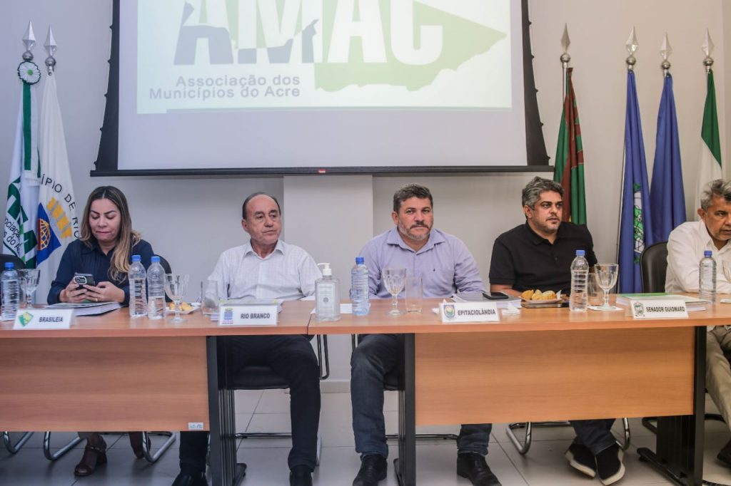 Associação dos Municípios do Acre realiza a I Assembleia Geral Ordinária de 2023 6 ASSEMBLEIA ORDINARIA AMAC RR 14.04 21