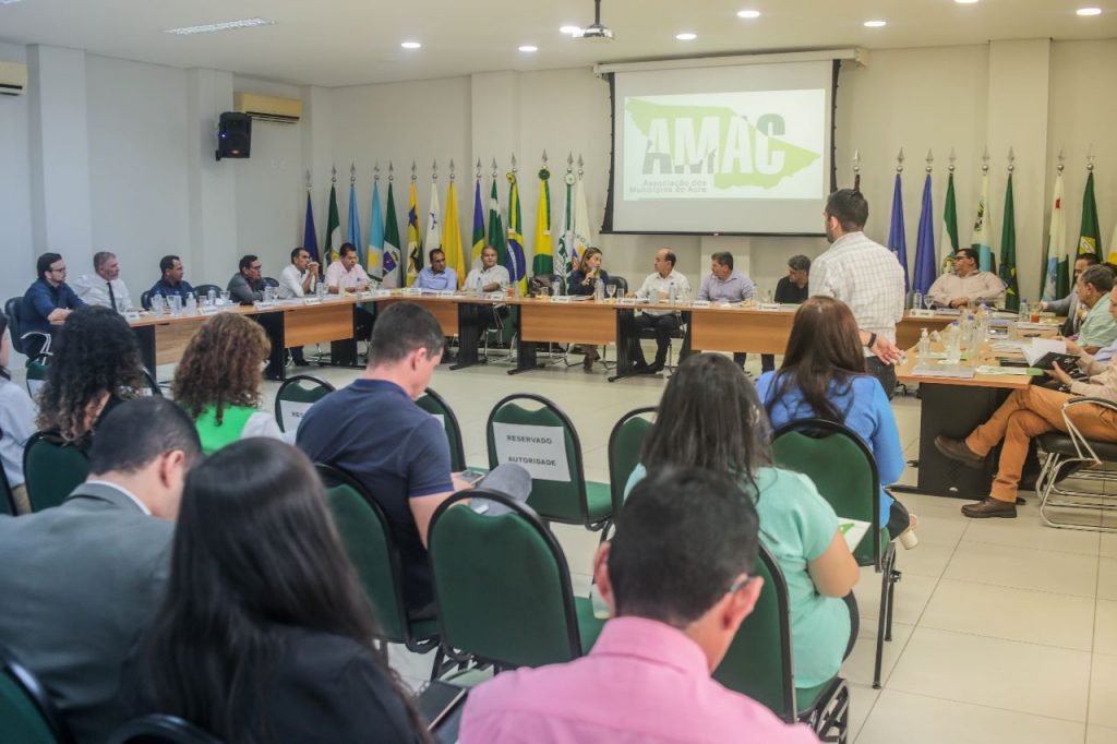 Associação dos Municípios do Acre realiza a I Assembleia Geral Ordinária de 2023 8 ASSEMBLEIA ORDINARIA AMAC RR 14.04 32