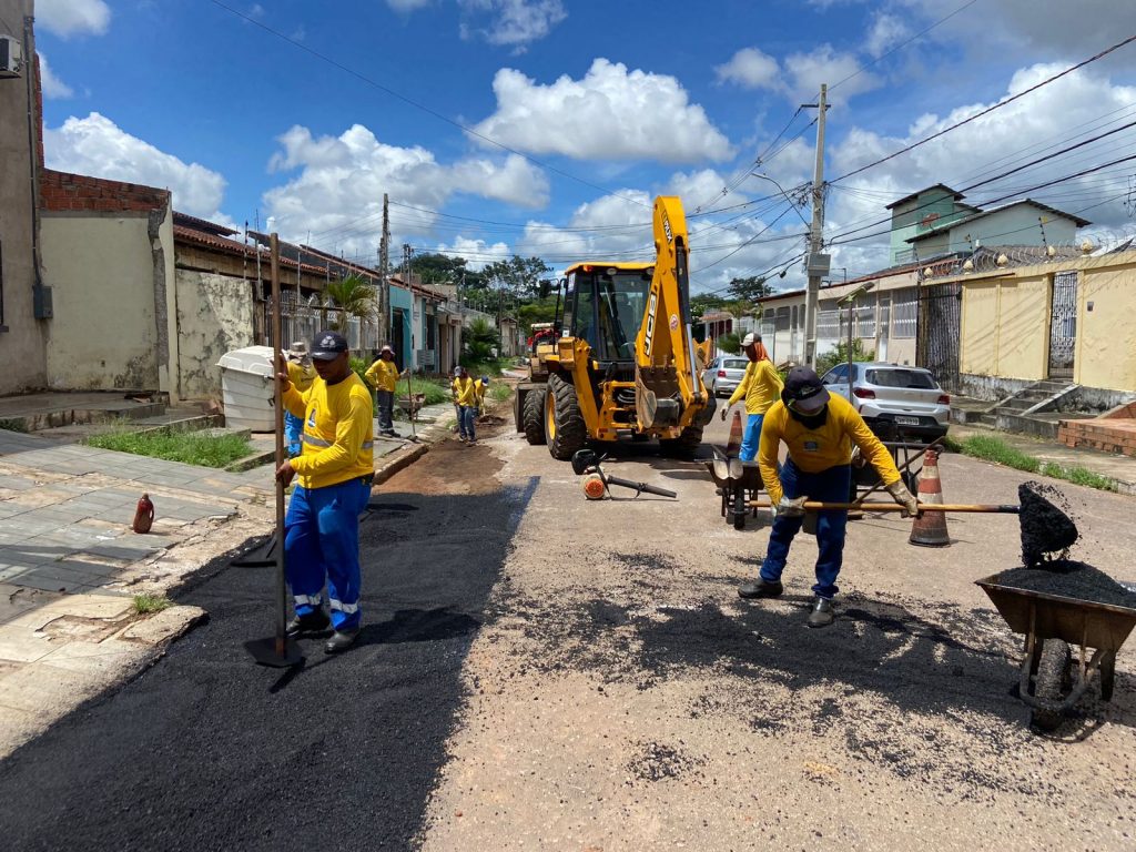 Prefeitura avança com amplas frentes de serviços nos bairros da capital 6 WhatsApp Image 2023 04 19 at 16.25.27 2